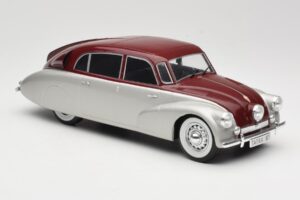 Tatra 87 Silver & Dark Red MCG 1:18 MCG18067 Diecast — photo 4 of 6