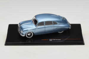 Tatra T600 Tatraplan Blue IXO 1:43 CLC594N Diecast