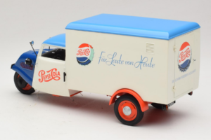 Tempo Dreirad Kastenwagen Pepsi Minichamps 1:18 150099024 Diecast — photo 7 of 8