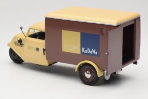 Tempo Hanseat 100 Jahre KaDeWe Minichamps 1:18 686354688 Diecast — photo 5 of 8
