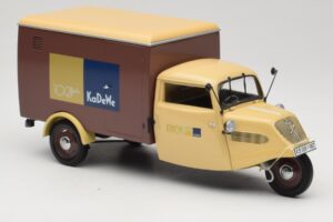 Tempo Hanseat 100 Jahre KaDeWe Minichamps 1:18 686354688 Diecast — photo 6 of 8