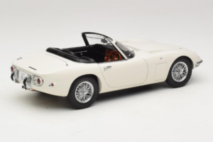 Toyota 2000 GT Cabriolet White James Bond Collection AUTOart 1:18 78731 Diecast — photo 3 of 8