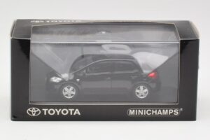 Toyota Auris E150 Black Minichamps 1:43 TOYOTA004 Diecast — photo 4 of 4