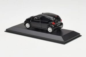 Toyota Aygo AB10 Black Minichamps 1:43 400166401 Diecast — photo 3 of 4