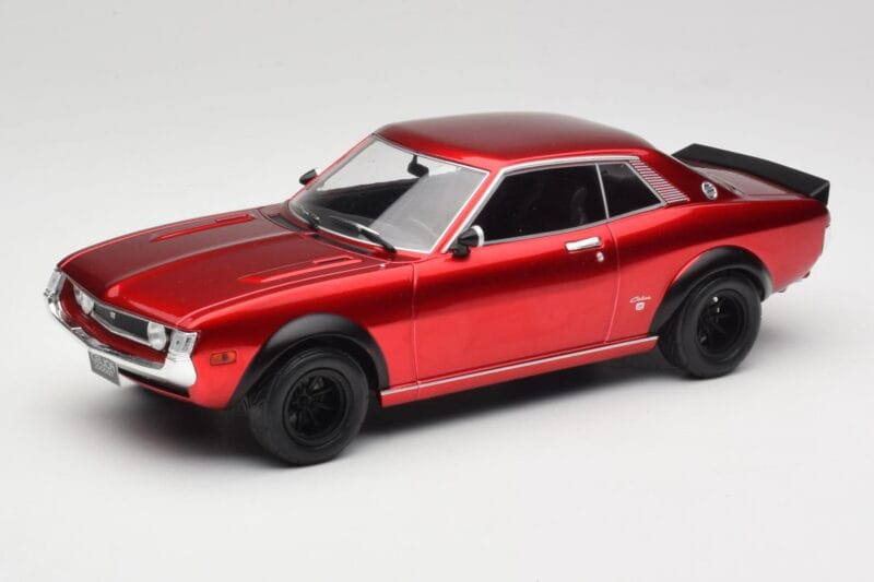 Toyota Celica 2000 GT RA21 Solar Red IXO 1:18 18CMC190 Diecast