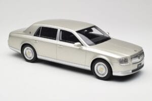 Toyota Century Silver Metallic Kyosho 1:18 KSR18036S Diecast — photo 4 of 6