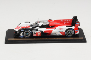 Toyota GR010 Hybrid Hypercar #8 S. Buemi / B. Hartley / R. Hirakawa Toyota Gazoo Racing 24 Hours of Le Mans 2023 Spark 1:43 T — photo 2 of 4