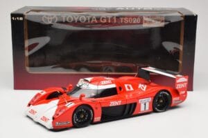 Toyota GT-One TS020 GT1 #1 M. Brundle / E. Collard / V. Sospiri 24 Hours of Le Mans 1999 AUTOart 1:18 89986 Diecast — photo 6 of 6