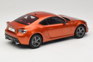 Toyota GT86 Red Century Dragon 1:18 CD01 Diecast — photo 3 of 8