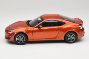 Toyota GT86 Red Century Dragon 1:18 CD01 Diecast — photo 4 of 8