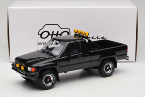 Toyota Hilux N60 SR5 Pickup Black Otto 1:18 OT481B Resin — photo 6 of 6