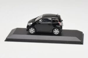 Toyota iQ Black Mica Minichamps 1:43 403166803 Diecast
