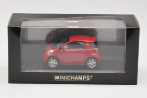 Toyota iQ Red Minichamps 1:43 400166800 Diecast — photo 4 of 4