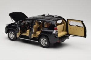 Toyota Land Cruiser Prado J150 Black Paudi Model 1:18 623132-BK Diecast — photo 5 of 8