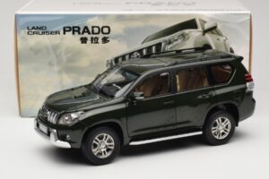 Toyota Land Cruiser Prado J150 Green Paudi Model 1:18 623132-GR Diecast — photo 8 of 8