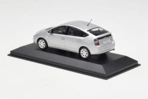 Toyota Prius Silver Minichamps 1:43 TOYOTA005 Diecast — photo 3 of 4