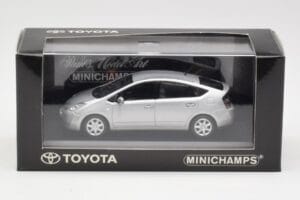 Toyota Prius Silver Minichamps 1:43 TOYOTA005 Diecast — photo 4 of 4