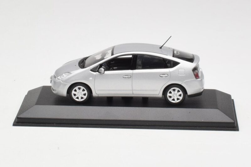 Toyota Prius Silver Minichamps 1:43 TOYOTA005 Diecast