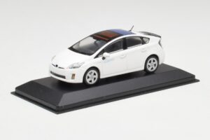 Toyota Prius XW30 Super White Minichamps 1:43 PRIUS001 Diecast — photo 2 of 4