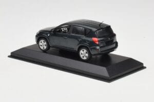 Toyota RAV4 XA20 Green Minichamps 1:43 TOYOTA008 Diecast — photo 3 of 4