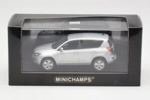 Toyota RAV4 XA30 Silver Minichamps 1:43 400166570 Diecast — photo 4 of 4