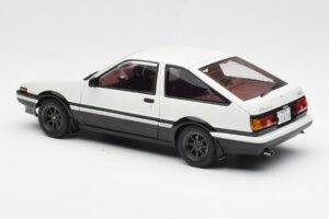 Toyota Sprinter Trueno AE86 New Initial D Movie Legend 1 AUTOart 1:18 78798 Diecast — photo 7 of 8