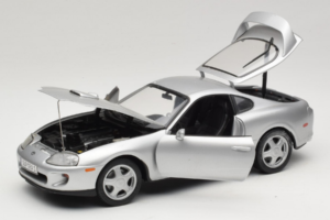 Toyota Supra A80 Silver Kyosho 1:18 8847 Diecast — photo 2 of 8