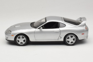 Toyota Supra A80 Silver Kyosho 1:18 8847 Diecast — photo 4 of 8