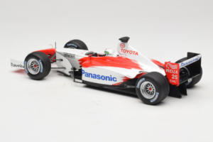 Toyota TF102 #25 A. McNish Panasonic Toyota Racing Showcar 2002 Minichamps 1:18 103020075 Diecast — photo 5 of 6