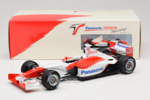 Toyota TF102 Panasonic F1 Showcar 2002 Minichamps 1:18 100020174 Diecast — photo 6 of 6