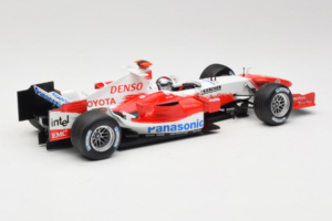 Toyota TF105 #16 J. Trulli Panasonic Toyota Racing 2005 Minichamps 1:18 100050016 Diecast — photo 2 of 7