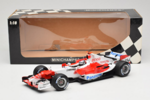 Toyota TF105 #16 J. Trulli Panasonic Toyota Racing 2005 Minichamps 1:18 100050016 Diecast — photo 7 of 7