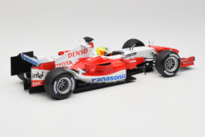 Toyota TF105 #17 R. Schumacher Panasonic Toyota Racing 2005 Minichamps 1:18 100050017 Diecast — photo 2 of 7