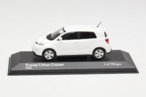 Toyota Urban Cruiser White Minichamps 1:43 400166960 Diecast