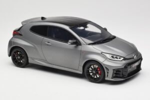 Toyota GR Yaris XP210 Precious Metal Otto 1:18 OT1127 Resin — photo 4 of 6