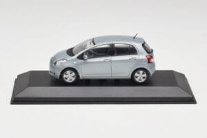 Toyota Yaris Mk2 Glacier Blue Minichamps 1:43 TOYOTA001 Diecast