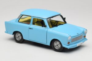 Trabant 601 Blue Sun Star 1:18 4290 Diecast — photo 6 of 8