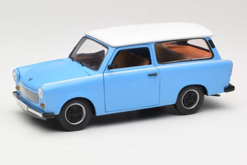 Trabant 601 Estate Blue Sun Star 1:18 4272 Diecast