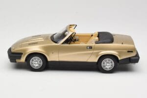 Triumph TR7 DHC Gold BoS Models 1:18 BOS221 Resin — photo 3 of 6