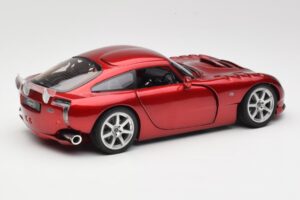 TVR Sagaris Red Revell 1:18 08816 Diecast — photo 3 of 8