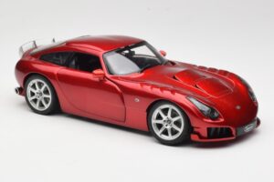 TVR Sagaris Red Revell 1:18 08816 Diecast — photo 6 of 8