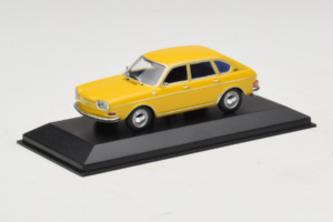 Volkswagen 411 Yellow Minichamps 1:43 VW005 Diecast — photo 2 of 4