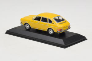 Volkswagen 411 Yellow Minichamps 1:43 VW005 Diecast — photo 3 of 4