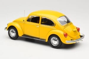 Volkswagen Beetle 1200 Yellow Minichamps 1:18 150057106 Diecast — photo 7 of 8