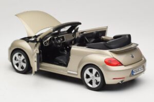 Volkswagen Beetle A5 Cabriolet Grey Kyosho 1:18 5C3099302P7W Diecast — photo 5 of 8