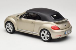 Volkswagen Beetle A5 Cabriolet Grey Kyosho 1:18 5C3099302P7W Diecast — photo 7 of 8