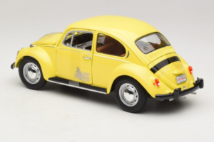 Volkswagen Beetle Emma's Car Once Upon a Time GreenLight 1:18 12993 Diecast — photo 5 of 6