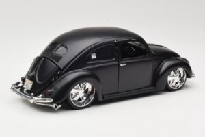 Volkswagen Beetle Type 1 Black Maisto 1:18 31018 Diecast — photo 3 of 8