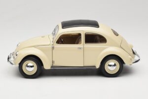 Volkswagen Beetle Type 1 Classic White Welly 1:18 18040W Diecast — photo 4 of 8