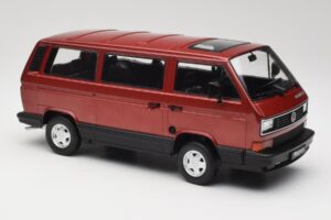 Volkswagen Bus T3 Multivan Magnum Mars Red Metallic KK-Scale 1:18 KKDC180991 Diecast — photo 4 of 6